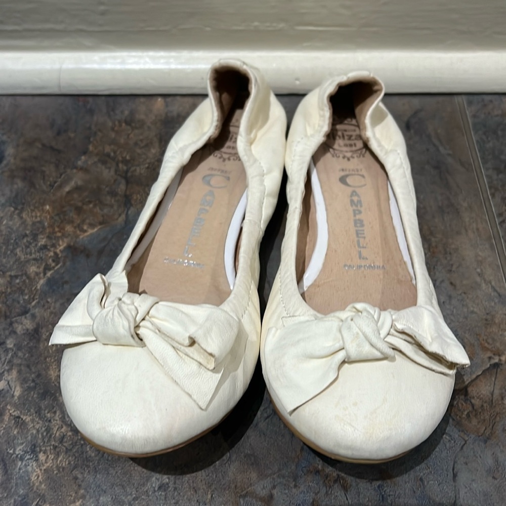 Jeffrey Campbell Ibiza ballet flats Haley sz 7.5 ivory white